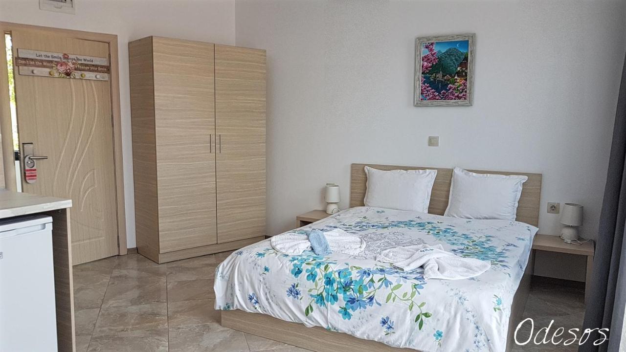 Guesthouse Odesos Созополь Экстерьер фото